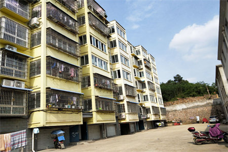 羊山新区印象欧洲新出业主自住婚房中间位置真实出售业主置换